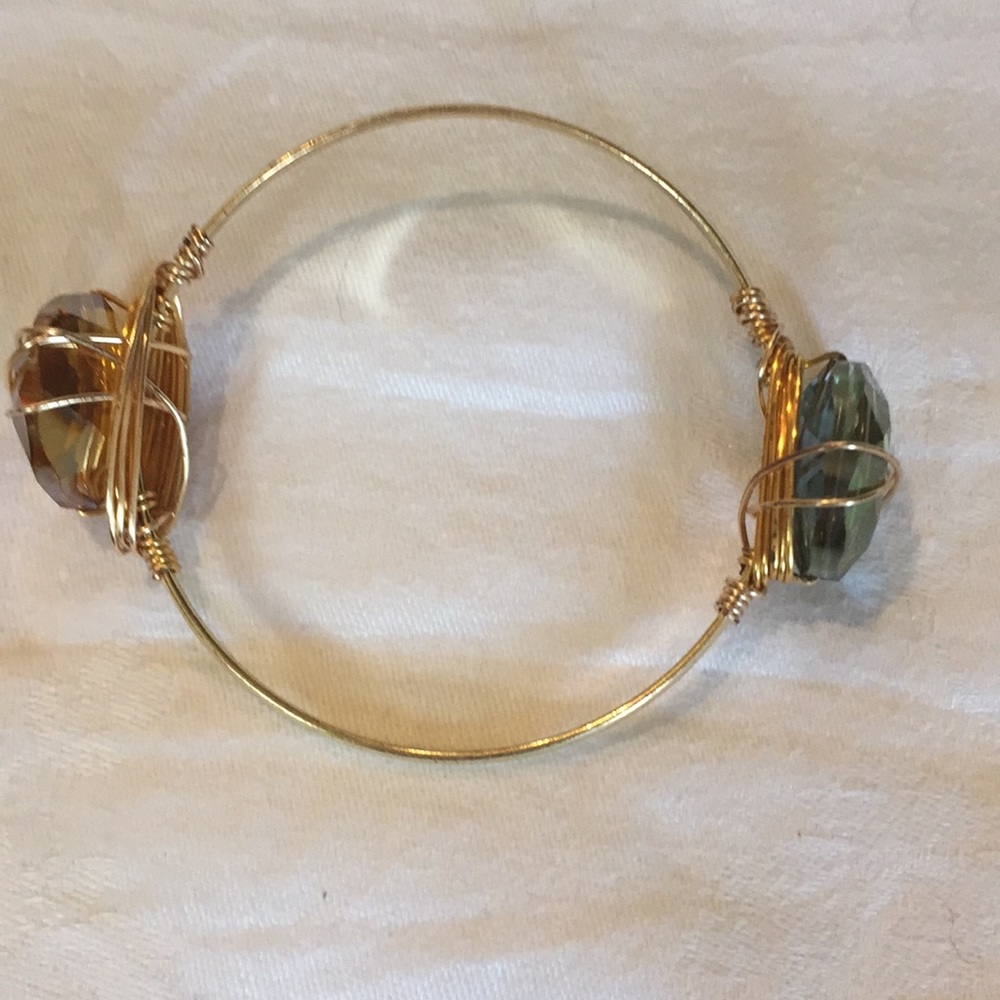 Bracelets - Picture 5 of 8